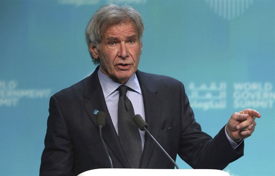 Harrison Ford na summitu v Dubaji (12. února 2019)