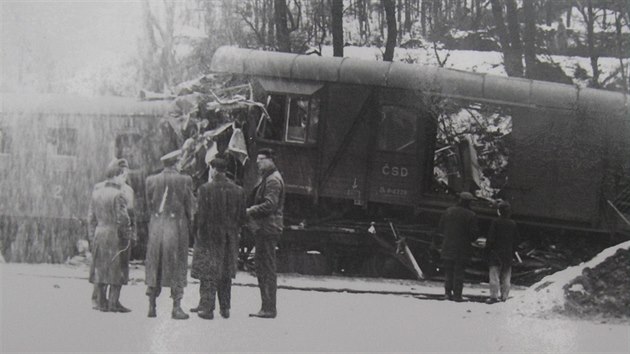 Pohled na vagony znien pi stetu 25. ledna roku 1964.