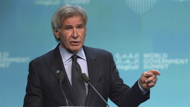 Harrison Ford na summitu v Dubaji (12. nora 2019)