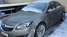 Ukradený vůz Opel Insignia obviněný recidivista, který má do roku 2025 soudní... Ukradený vůz Opel Insignia obviněný recidivista, který má do roku 2025 soudní...