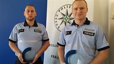 Policisté Tomáš Pustina (vlevo) a Radek Pečiva z obvodního oddělení Hrotovice... Policisté Tomáš Pustina (vlevo) a Radek Pečiva z obvodního oddělení Hrotovice...