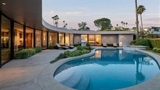Luxusní vila v Los Angeles, kterou vlastnil miliardář Elon Musk. Luxusní vila v Los Angeles, kterou vlastnil miliardář Elon Musk.