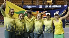 Australské tenistky se radují z postupu do semifinále Fed Cupu. Australské tenistky se radují z postupu do semifinále Fed Cupu.