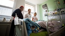 Kardinál Dominik Duka navštívil v hořovické nemocnici Oddělení následné a... Kardinál Dominik Duka navštívil v hořovické nemocnici Oddělení následné a...