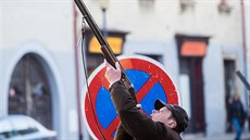 Myslivci v Českém Brodě v neděli v pokračovali v odstřelu přemnožených divokých... Myslivci v Českém Brodě v neděli v pokračovali v odstřelu přemnožených divokých...