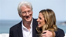 Richard Gere a Alejandra Silva (San Sebastian, Španělsko, 24. září 2016) Richard Gere a Alejandra Silva (San Sebastian, Španělsko, 24. září 2016)