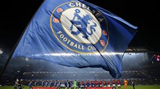 Fotbalisté Chelsea a Manchesteru United nastupují na Stamford Bridge. Fotbalisté Chelsea a Manchesteru United nastupují na Stamford Bridge.