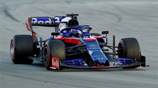 Alexander Albon ze stáje Toro Rosso pi testech v Barcelon