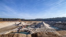 V pískovně Marokánka u Hradce Králové končí těžba (18. 2. 2019). V pískovně Marokánka u Hradce Králové končí těžba (18. 2. 2019).