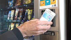 V Česku už funguje Apple Pay. Jak ho aktivujete? V Česku už funguje Apple Pay. Jak ho aktivujete?