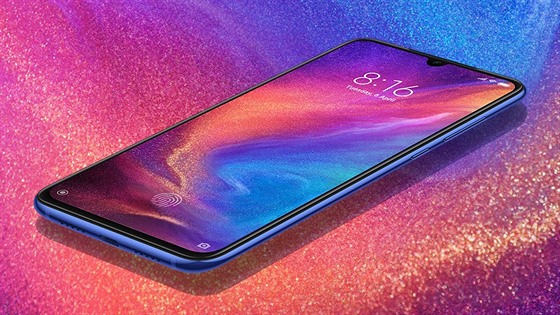 Xiaomi Mi 9 pichází s tém bezchybnou výbavou