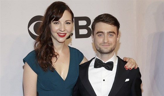 Erin Darkeová a Daniel Radcliffe na Tony Awards (New York, 8. ervna 2014)