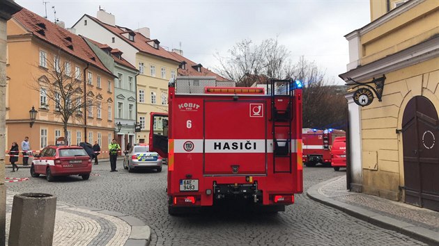 Na Mal Stran hasii hasili por podkrovnho bytu. (22. 2. 2019)