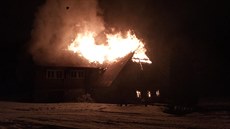 Požár horské chalupy ve Velké Úpě v lokalitě pod Janovými boudami (23. 2. 2019) Požár horské chalupy ve Velké Úpě v lokalitě pod Janovými boudami (23. 2. 2019)