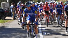 Český cyklista ve službách stáje Deceuninck-Quick Step Zdeněk Štybar (v... Český cyklista ve službách stáje Deceuninck-Quick Step Zdeněk Štybar (v...