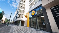 Prodejna Lidl v blízkosti metra Křižíkova v Praze. Prodejna Lidl v blízkosti metra Křižíkova v Praze.