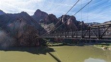 Most pes eku Colorado spojující oba behy Grand Kaonu