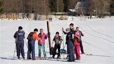 Ve stopách ve Žďárských vrších lze často narazit na školní či sportovní... Ve stopách ve Žďárských vrších lze často narazit na školní či sportovní...