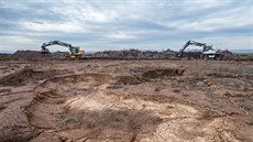 Začala stavba dálnice D11 z Hradce Králové do Smiřic (26.2.2019). Začala stavba dálnice D11 z Hradce Králové do Smiřic (26.2.2019).