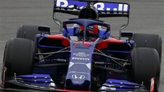 Daniil Kvjat na testech v Barceloně. Daniil Kvjat na testech v Barceloně.