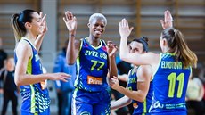 Marija Režanová, Valériane Ayayiová, Teja Oblaková a Kateřina Elhotová (zleva)... Marija Režanová, Valériane Ayayiová, Teja Oblaková a Kateřina Elhotová (zleva)...