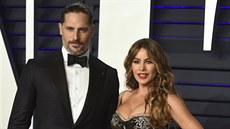 Joe Manganiello a Sofia Vergara na Vanity Fair Oscar Party (Los Angeles, 24....