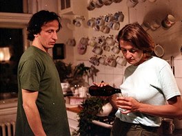 Jan Kraus a Eva Holubová ve filmu Píbh 88 (1989)