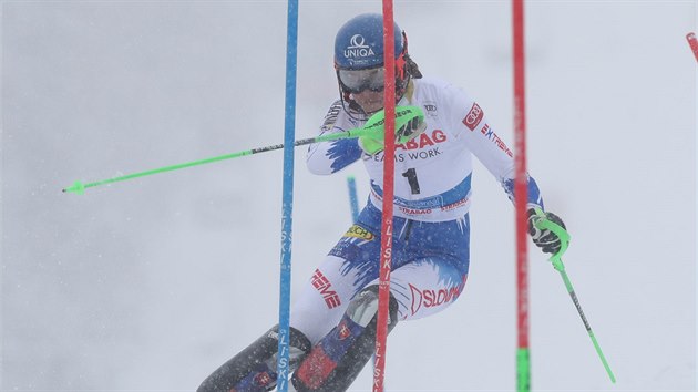Slovensk slalomka Petra Vlhov na trati ve pindlerov Mln.