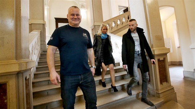 Jiří Kajínek vypovídal u brněnského krajského soudu jako svědek v případu pokusu o vraždu podnikatele Františka Divokého, kterého se snažil shodit ze srázu Kajínkův známý Josef Kopriva.