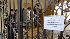 Radnice městské části Brno-střed je od čtvrtečního rána uzavřena kvůli zásahu... Radnice městské části Brno-střed je od čtvrtečního rána uzavřena kvůli zásahu...