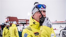 Trenéř Ondřej Rybář během sprintu žen na mistrovství světa v Östersundu. Trenéř Ondřej Rybář během sprintu žen na mistrovství světa v Östersundu.