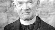 Na lidické faře Josef Štemberka strávil 33 let. Se svými farníky setrval až do... Na lidické faře Josef Štemberka strávil 33 let. Se svými farníky setrval až do...