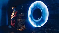 V divadelním prostoru Alfred ve dvoře si mladí tvůrci berou na paškál ufology v... V divadelním prostoru Alfred ve dvoře si mladí tvůrci berou na paškál ufology v...