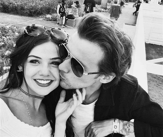 Pro se rozeli Louis Tomlinson a Danielle Campbell?