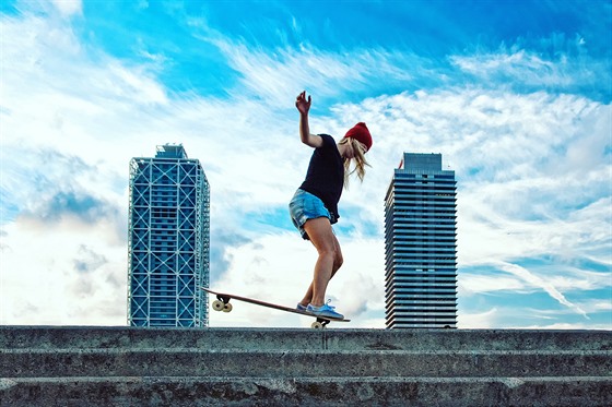 CHICAS LONGBOARDING