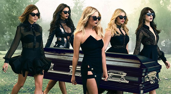 Co bude ve scénái poslední sezóny Pretty Little Liars?!