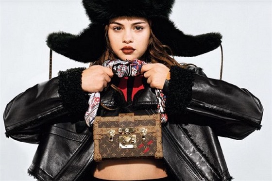 Selena Gomez dobývá módní svt, je tváí Louis Vuitton!
