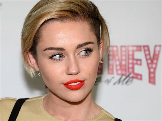 Miley Cyrus natáí nový seriál!