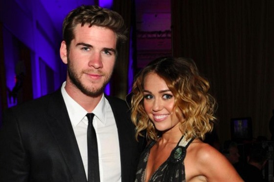 Miley Cyrus & Liam Hemsworth se zasnoubili!
