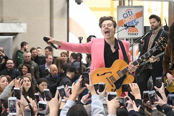 Harry Styles Performs On NBC's