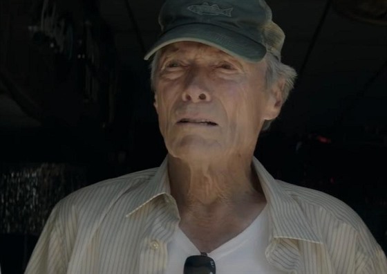Clint Eastwood ve filmu Paerák