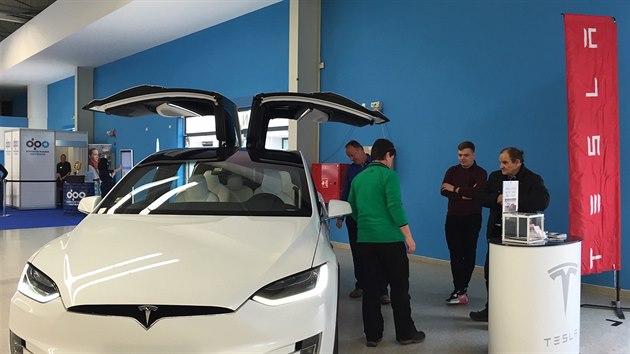 Veletrh i-Mobilita se koná na Černé louce v Ostravě Veletrh i-Mobilita se koná na Černé louce v Ostravě