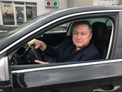 Poslanec a starosta Trutnova Ivan Adamec znovu může za volant. Poslanec a starosta Trutnova Ivan Adamec znovu může za volant.