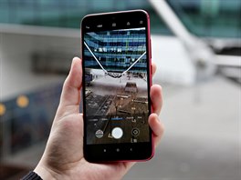 Redmi Note 7 with Xiaomi