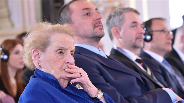 Madeleine Albright, bval ministryn zahraninch vc USA na konferenci Nae bezpenost nen samozejmost k 20. vro vstupu eska do NATO