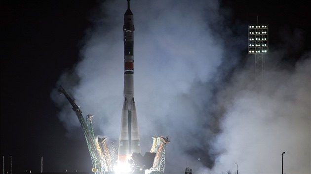 Start Sojuzu FG na ISS 14.3.2019. Posdku tvo ji Rus Alexej Ovinin, Amerian Nick Hague a Amerianka Christina Kochov.