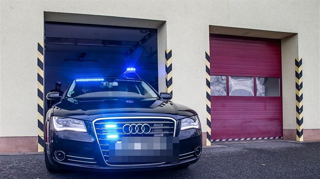 Dopravn policie zskala civiln Audi A8 pro kontroly dlnice a silnic prvn tdy v Hradeckm kraji (13. 3. 2019).