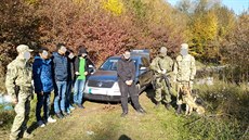 Česká policie tento týden zadržela 12 občanů zemí bývalého Sovětského svazu a... Česká policie tento týden zadržela 12 občanů zemí bývalého Sovětského svazu a...