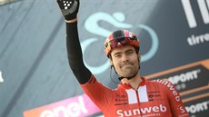 Tom Dumoulin na startu druhé etapy Tirrena-Adriatika. Tom Dumoulin na startu druhé etapy Tirrena-Adriatika.