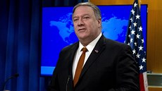 Americký ministr zahraničí Mike Pompeo při prezentaci výroční zprávy... Americký ministr zahraničí Mike Pompeo při prezentaci výroční zprávy...